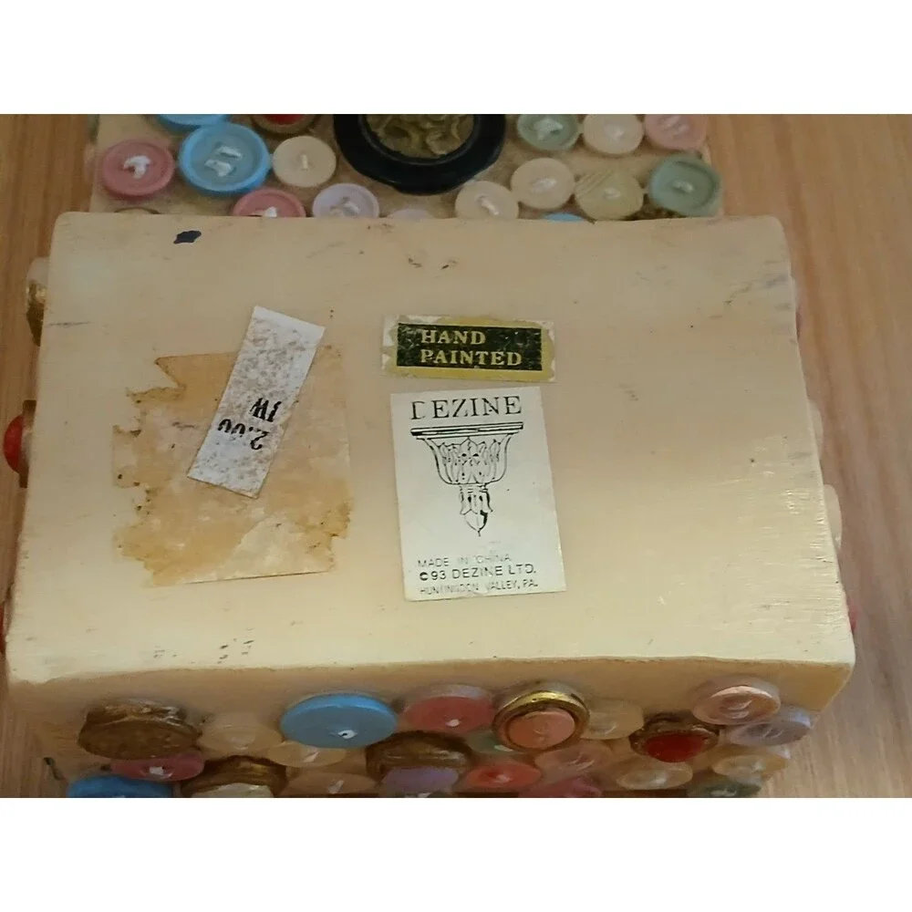 Dezine Hand-Painted Trinket Box Button Decor Vintage Resin Country Cottagecore